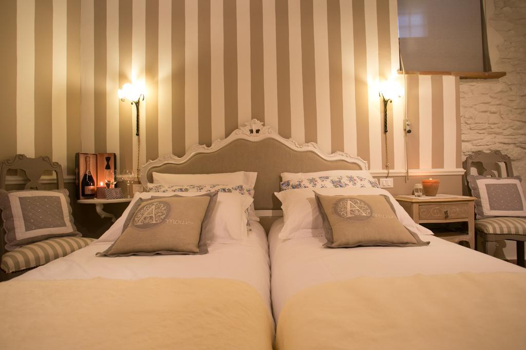 San Michele Al Borgo Bed and Breakfast Castiglion Fiorentino Rum bild